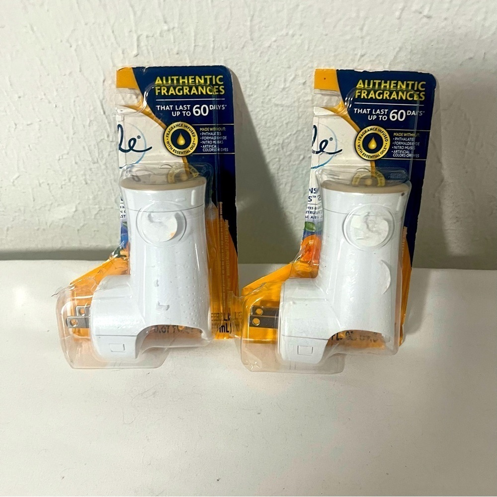 Glade Plugins Scented Oil Warmer ONLY 2 Packs Last Up To 60 Days New